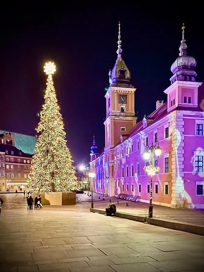Gold 5 Fast Wifi 1 Gbs Big 85'Tv Netflix Hbo Disney+ Varsovie 0*,  Pologne